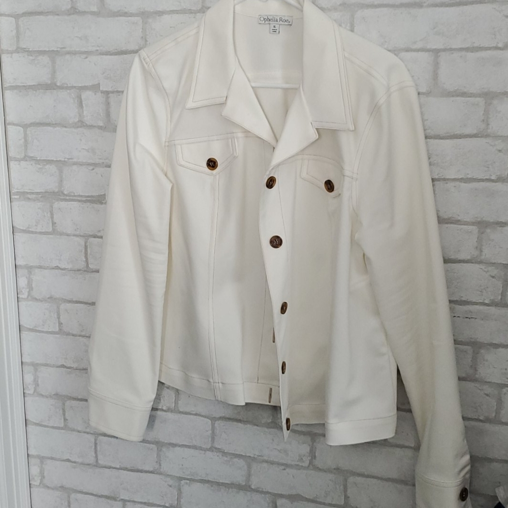 White jacket
